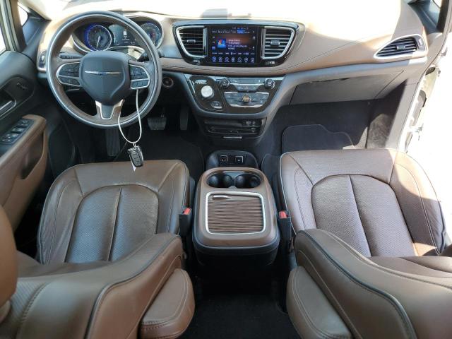  CHRYSLER PACIFICA 2017 Srebrny