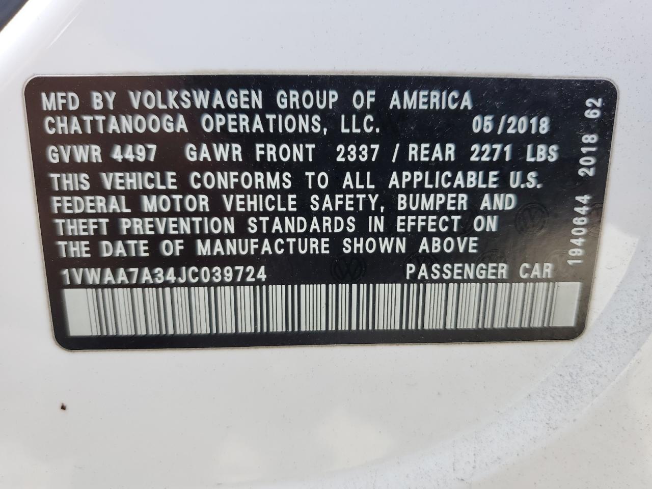 2018 Volkswagen Passat S VIN: 1VWAA7A34JC039724 Lot: 70499305