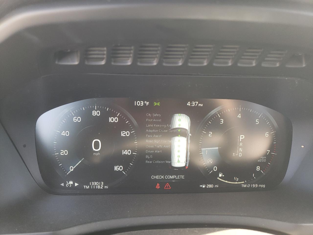 2016 Volvo Xc90 T6 VIN: YV4A22PK2G1000603 Lot: 70511955