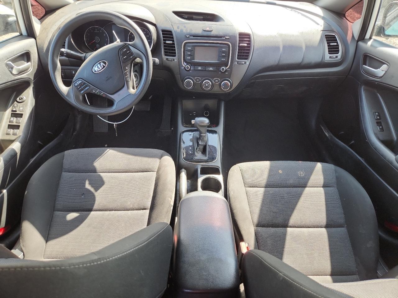 2018 Kia Forte Lx VIN: 3KPFK4A70JE280261 Lot: 70288945