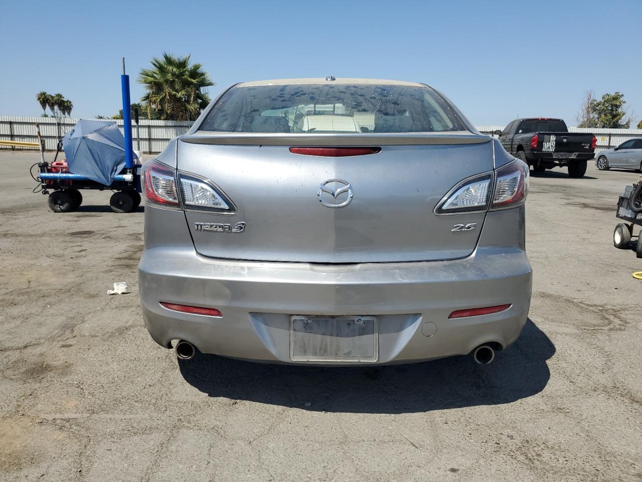 2010 Mazda 3 S VIN: JM1BL1S61A1170578 Lot: 70372105