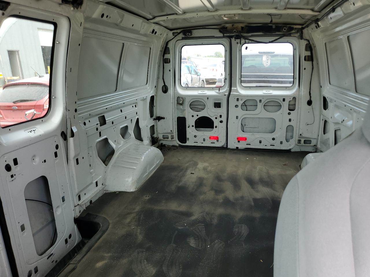 1FTNE1EW5BDA84824 2011 Ford Econoline E150 Van