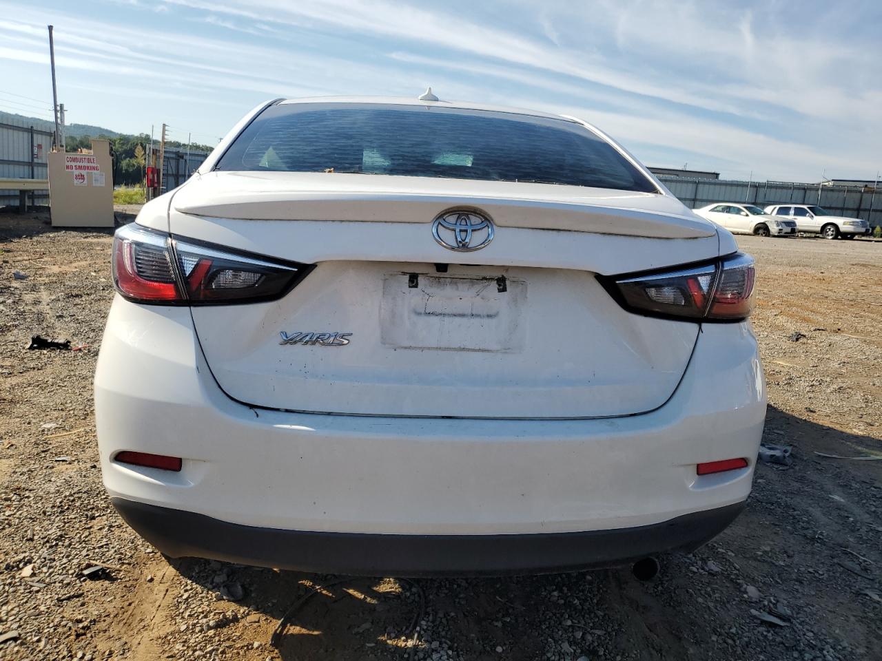 2019 Toyota Yaris L VIN: 3MYDLBYV1KY505253 Lot: 70110475