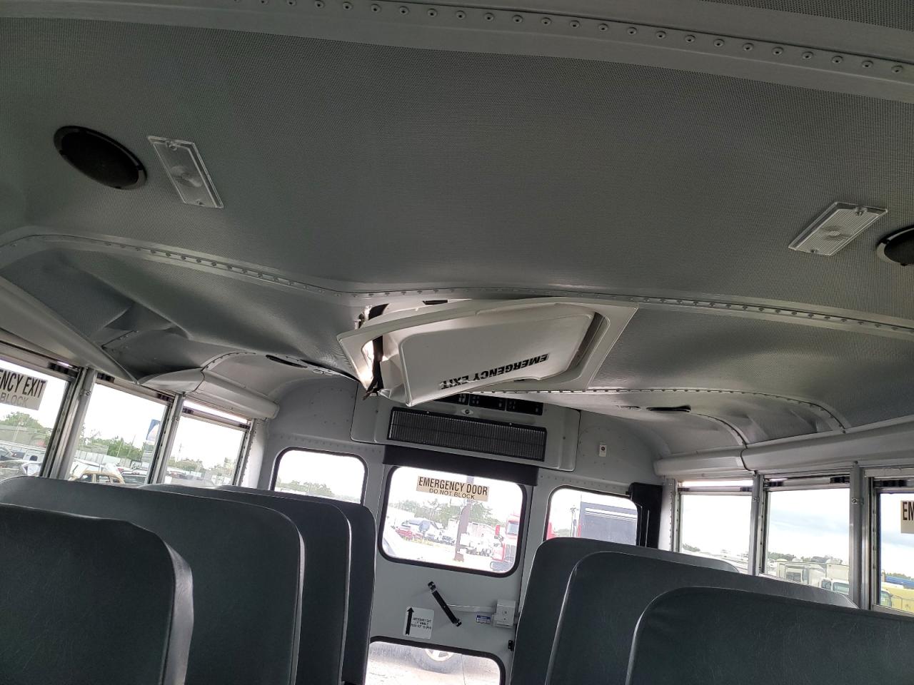 2017 Chevrolet Express G3500 VIN: 1GB3GSBG2H1244466 Lot: 69741865