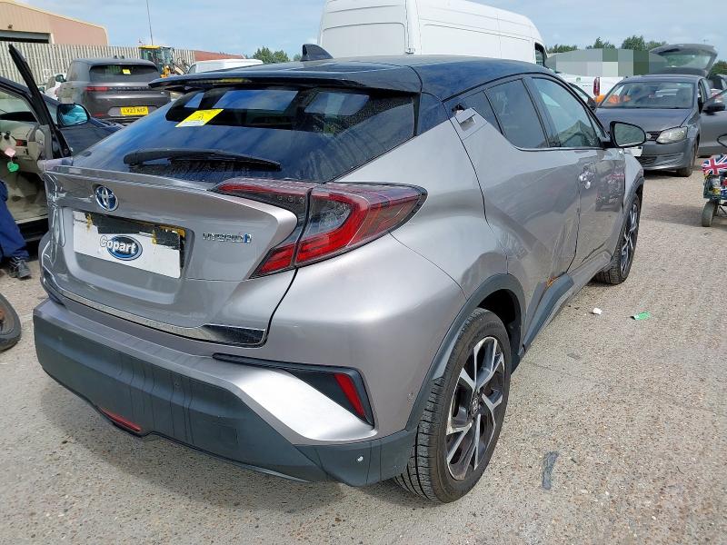 2017 TOYOTA C-HR DYNAMIC HEV CVT 