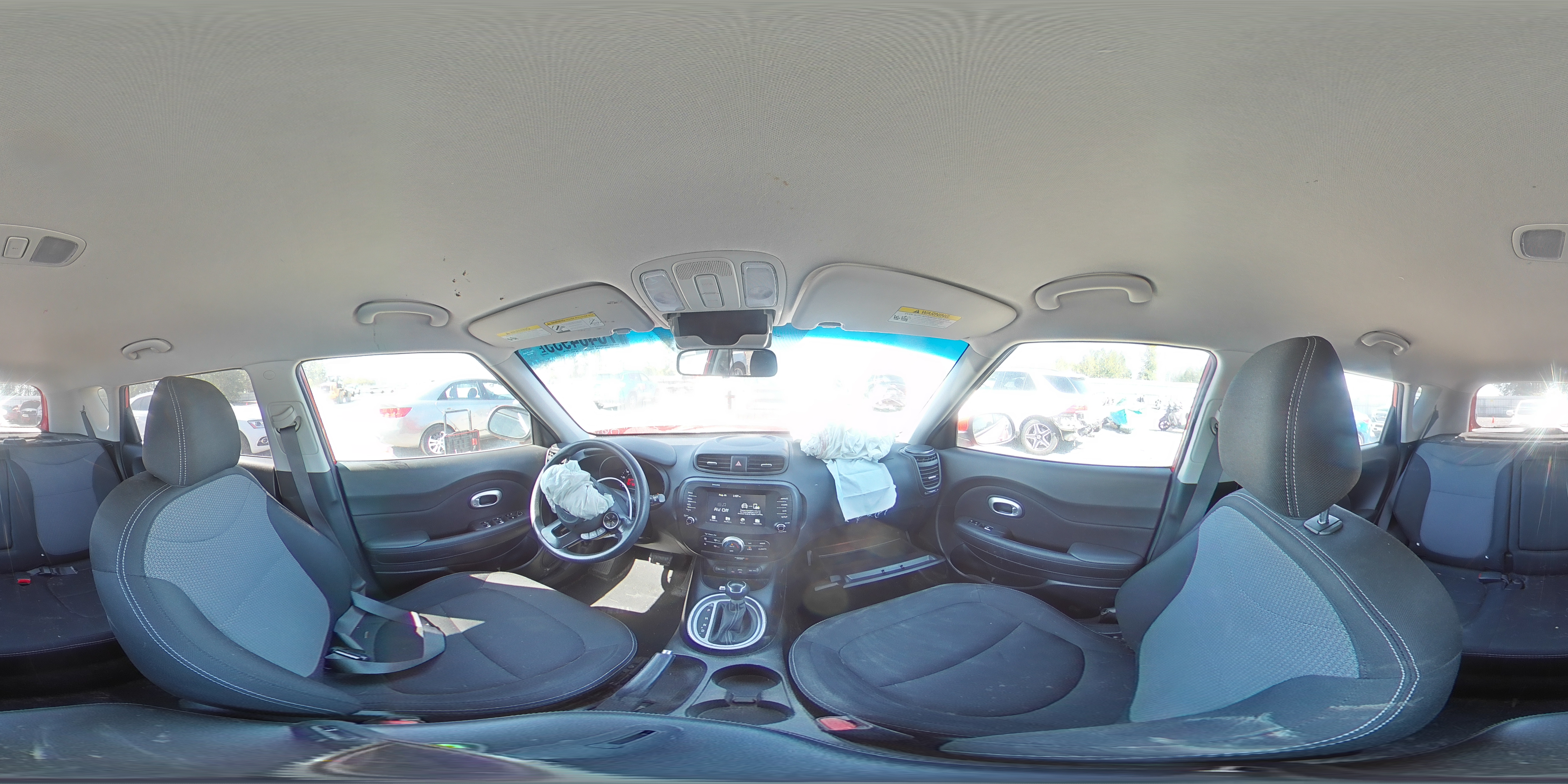 2018 Kia Soul + VIN: KNDJP3A56J7610618 Lot: 70404935