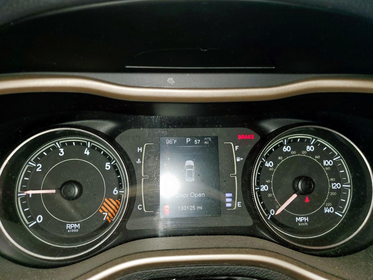 2014 Jeep Cherokee Latitude VIN: 1C4PJLCB7EW284001 Lot: 70534175