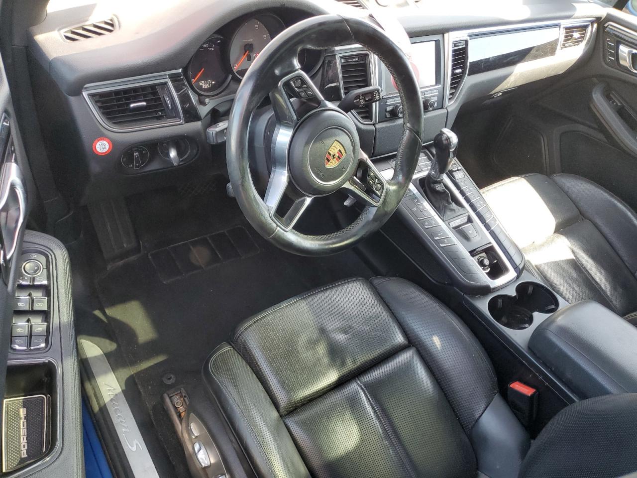 2016 Porsche Macan S VIN: WP1AB2A59GLB47283 Lot: 70621085