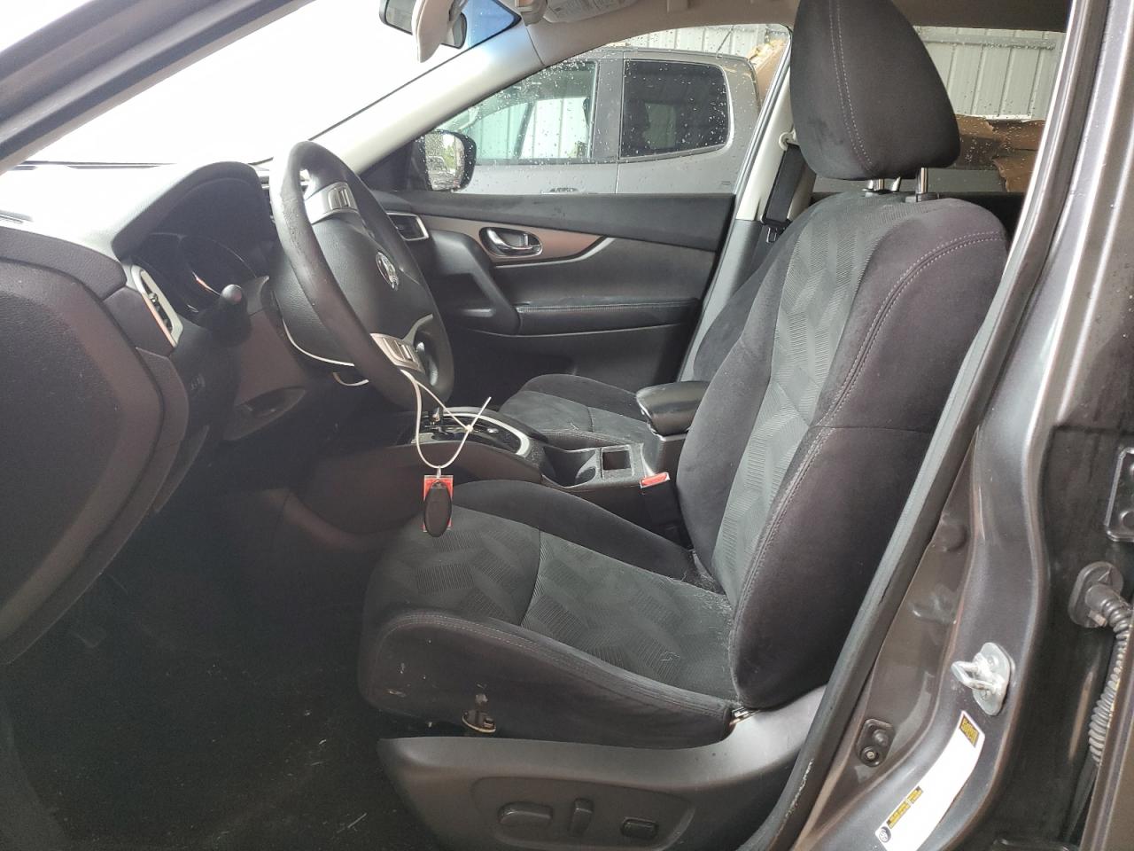 5N1AT2MV8FC809598 2015 Nissan Rogue S