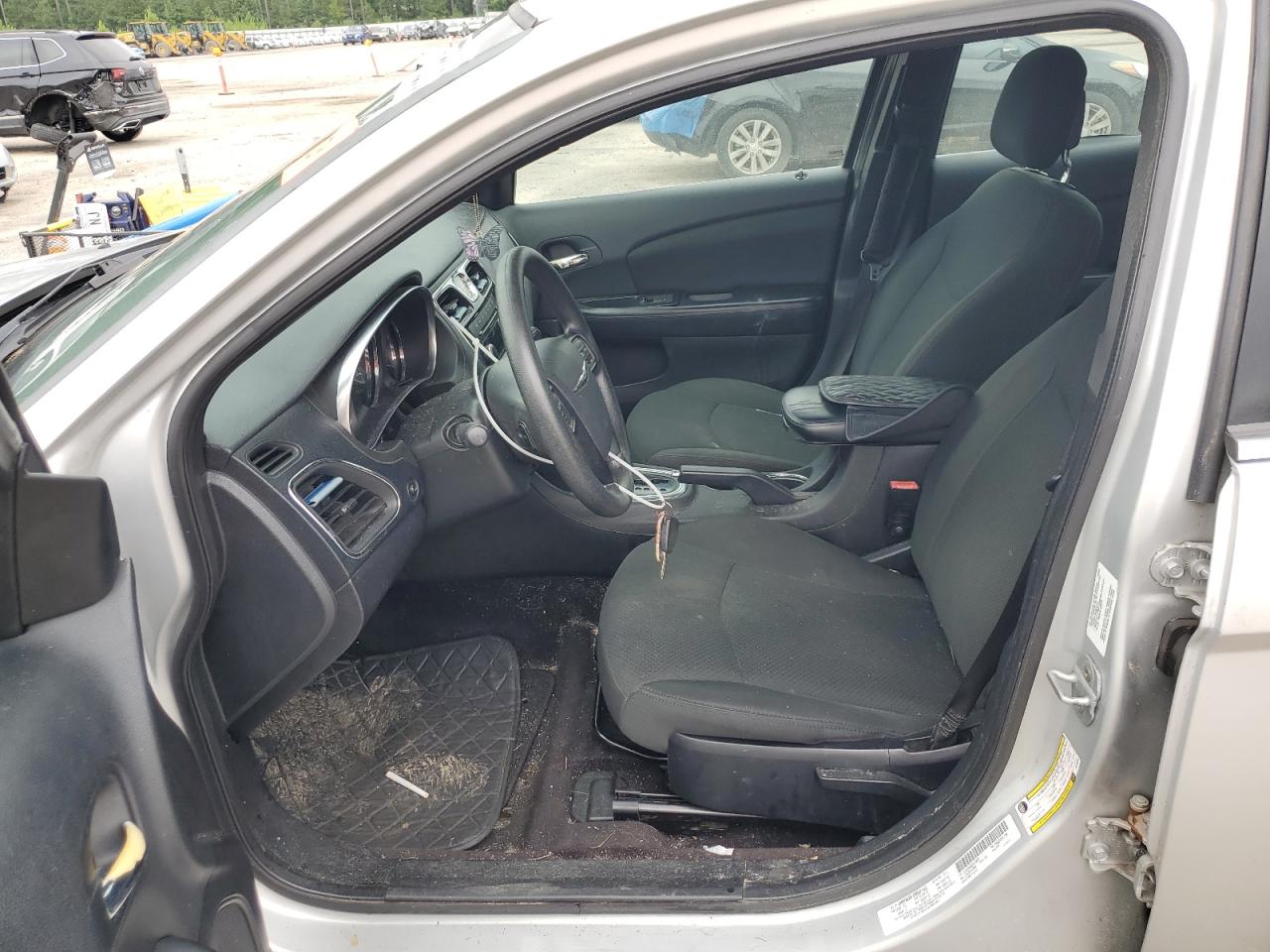 2012 Chrysler 200 Lx VIN: 1C3CCBAB8CN155407 Lot: 67765365