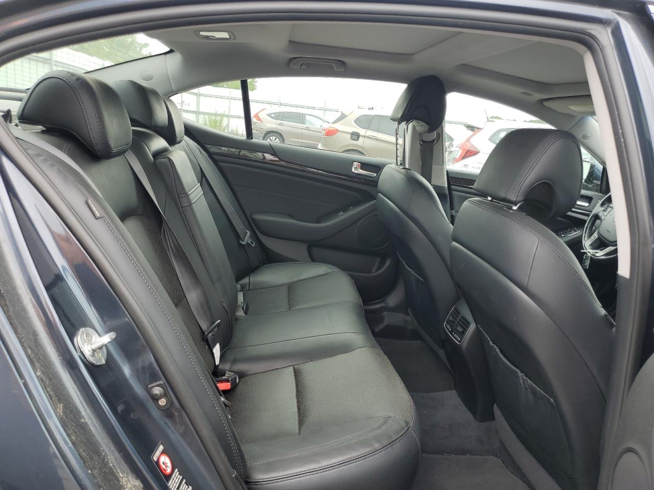 2015 Kia Cadenza Premium VIN: KNALN4D75F5168948 Lot: 66165145