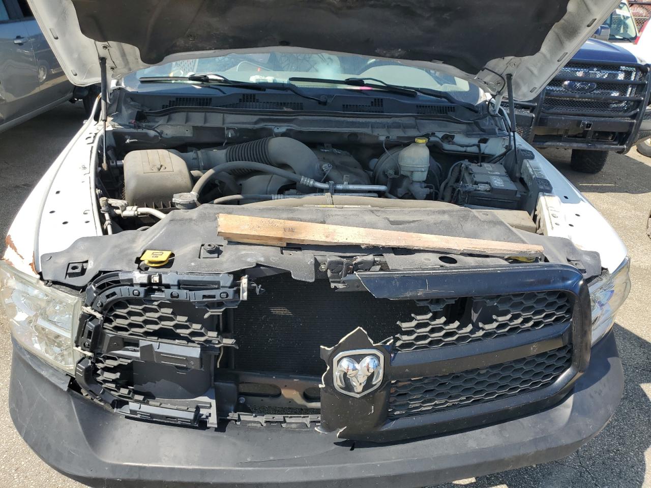 2015 Ram 1500 St VIN: 1C6RR6FT2FS552573 Lot: 66815095