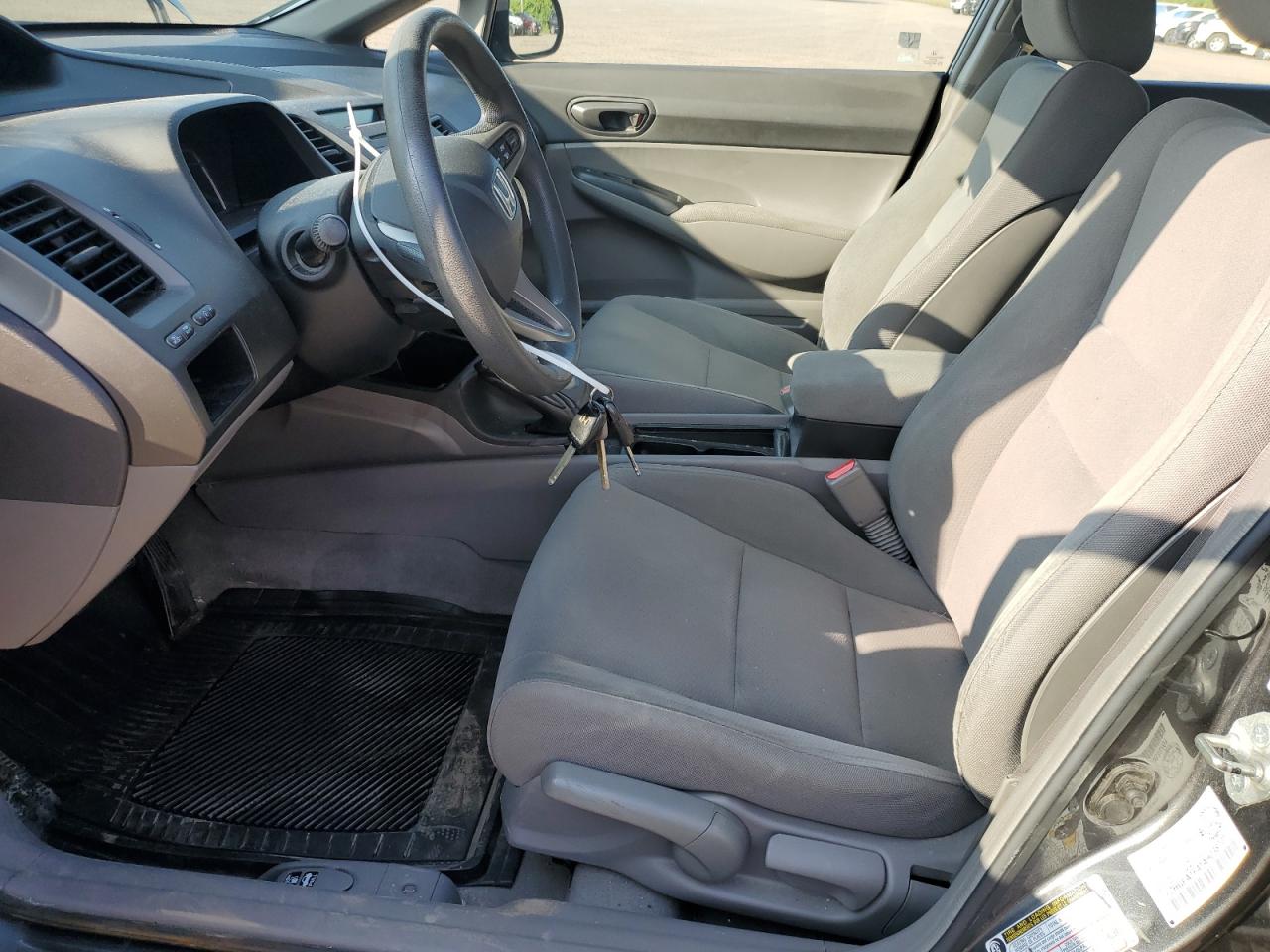 2010 Honda Civic Dx-G VIN: 2HGFA1F41AH038701 Lot: 67812135