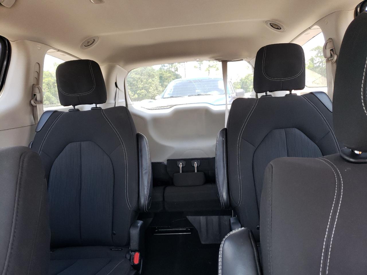 2022 Chrysler Voyager Lx VIN: 2C4RC1CG4NR226648 Lot: 67993305