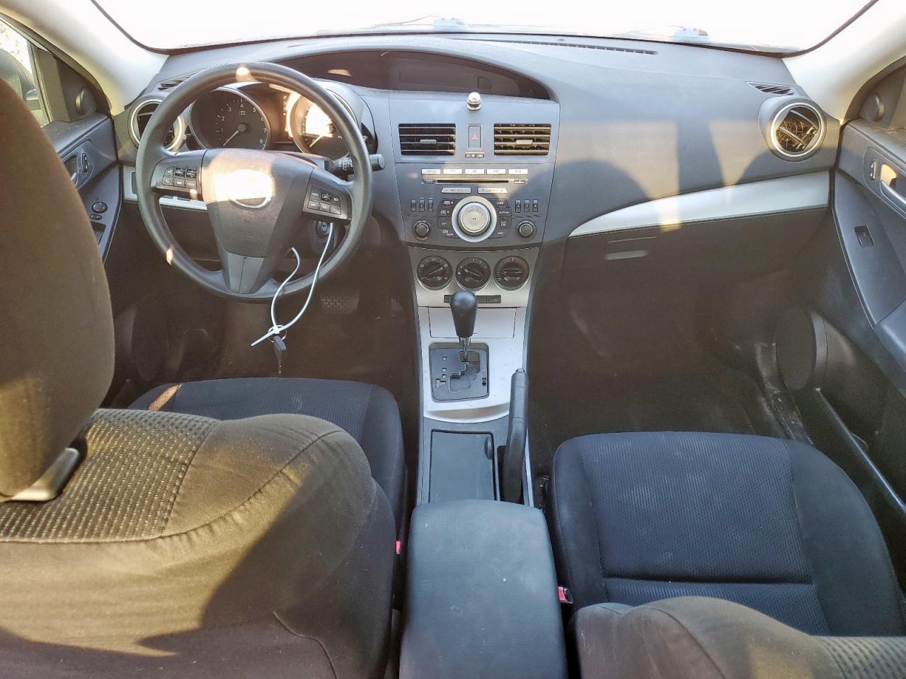 2011 Mazda 3 I VIN: JM1BL1VG4B1402936 Lot: 70327795