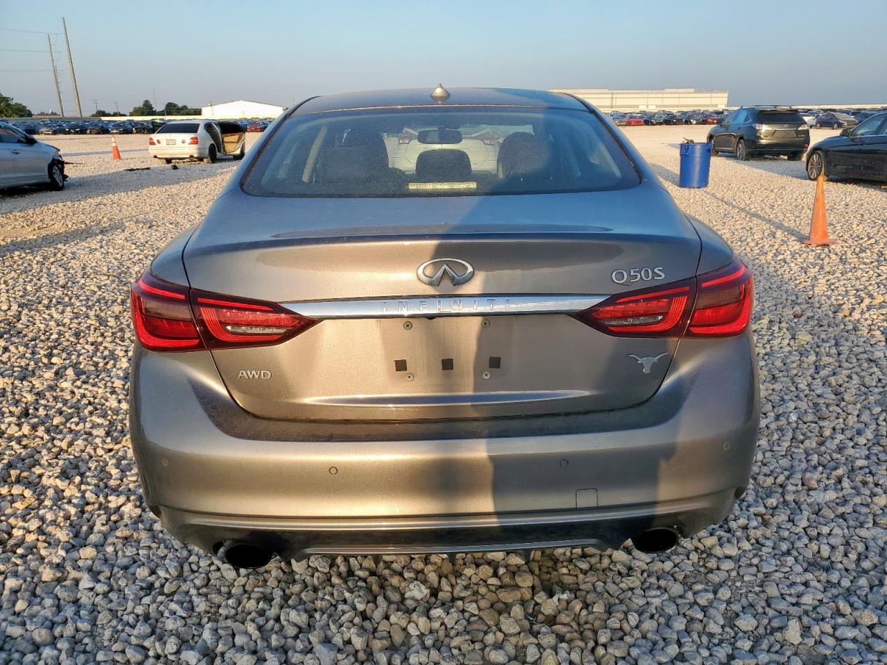 2018 Infiniti Q50 Luxe VIN: JN1EV7AR9JM443547 Lot: 70888865