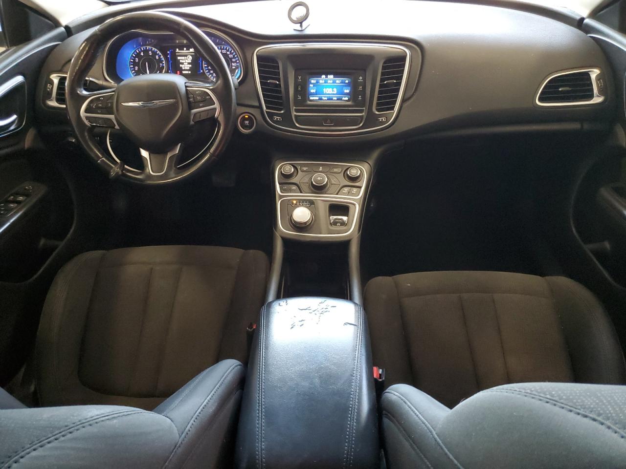 2016 Chrysler 200 Limited VIN: 1C3CCCAB2GN164762 Lot: 68879915