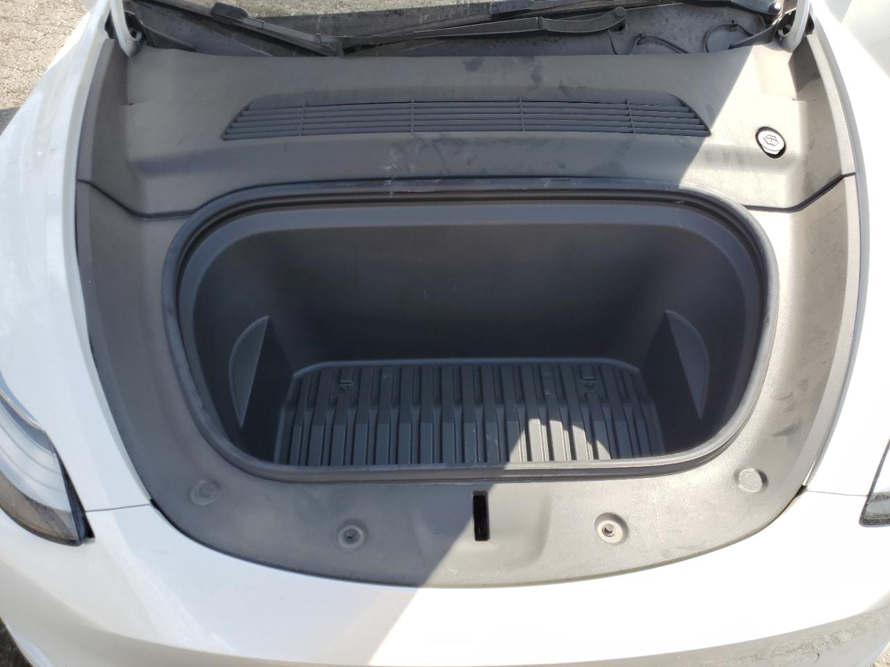 2021 Tesla Model Y VIN: 5YJYGDEE2MF229524 Lot: 70552465