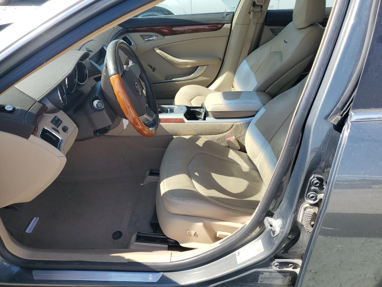 2011 Cadillac Cts Luxury Collection VIN: 1G6DE8EY4B0119837 Lot: 70895725