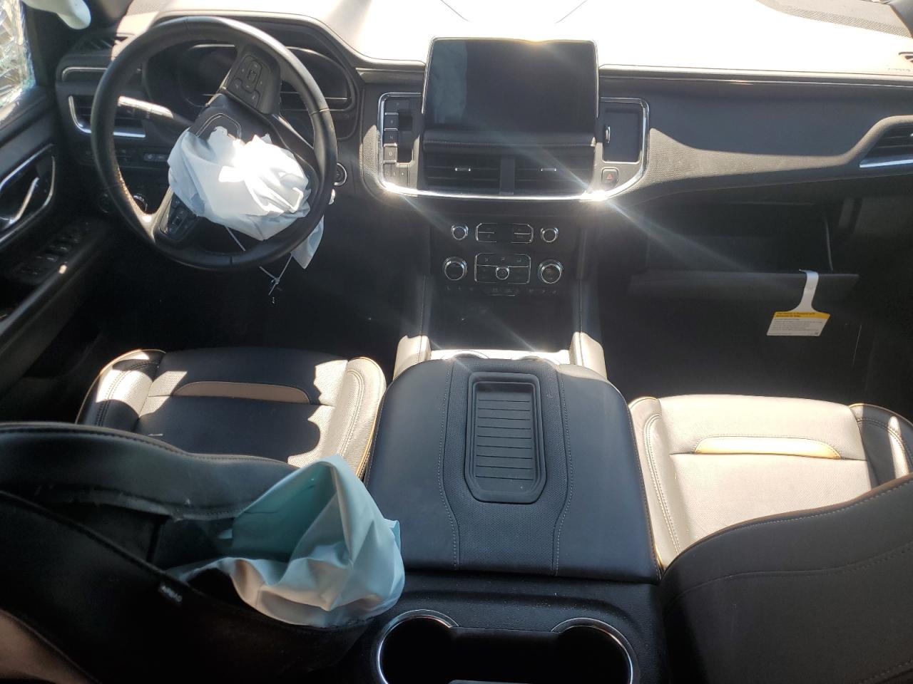 2023 GMC Yukon Xl K1500 At4 VIN: 1GKS2HKD5PR513840 Lot: 70195475