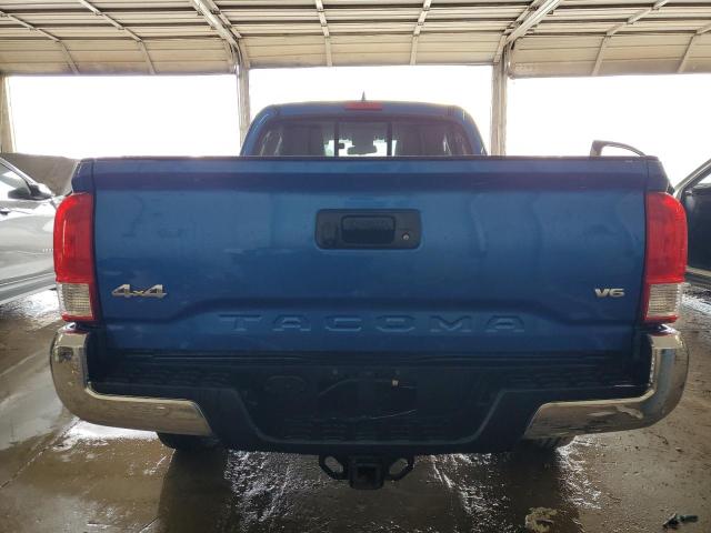  TOYOTA TACOMA 2016 Синий