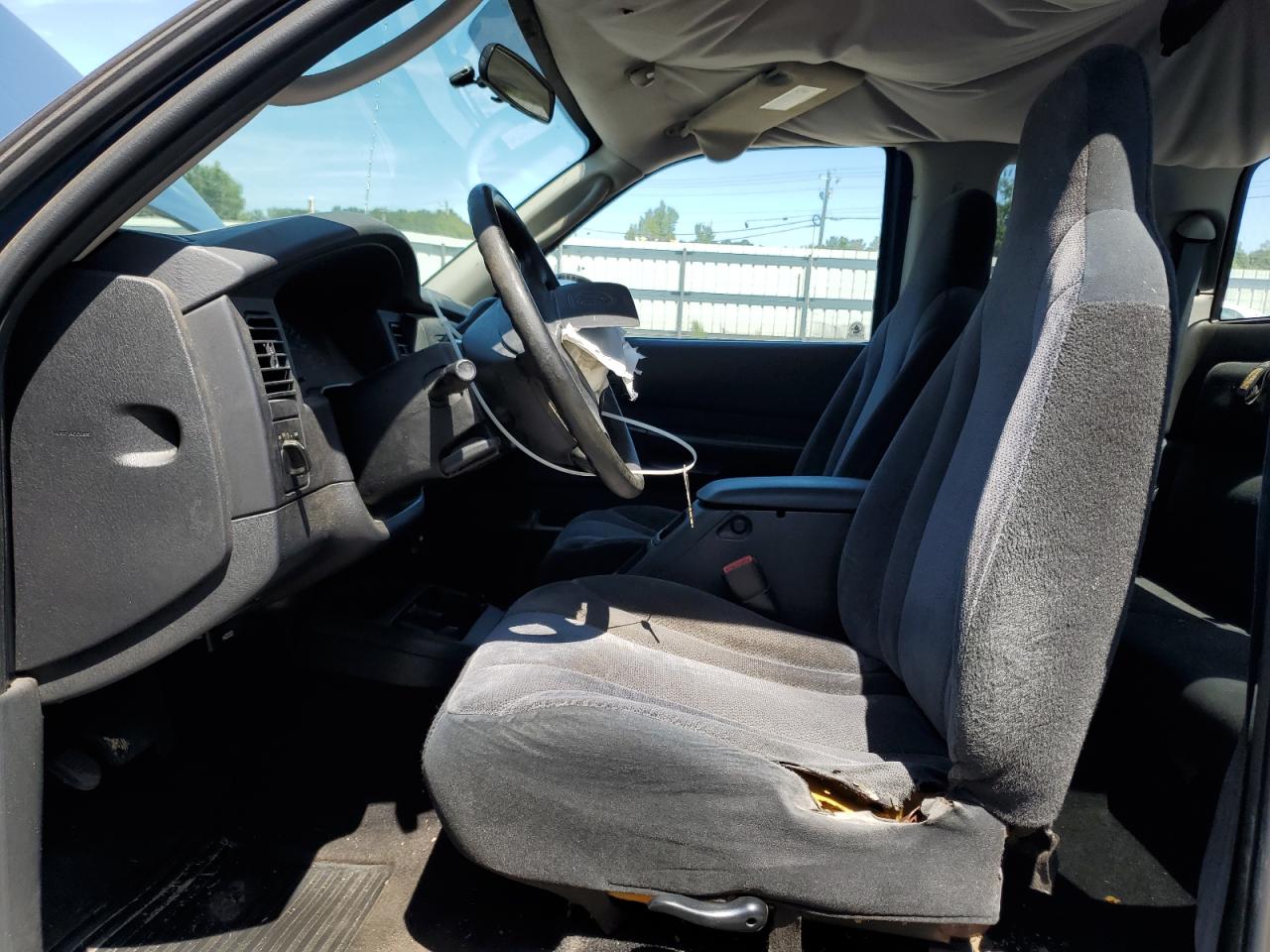 2004 Dodge Dakota Sxt VIN: 1D7GL12K74S701368 Lot: 70664005