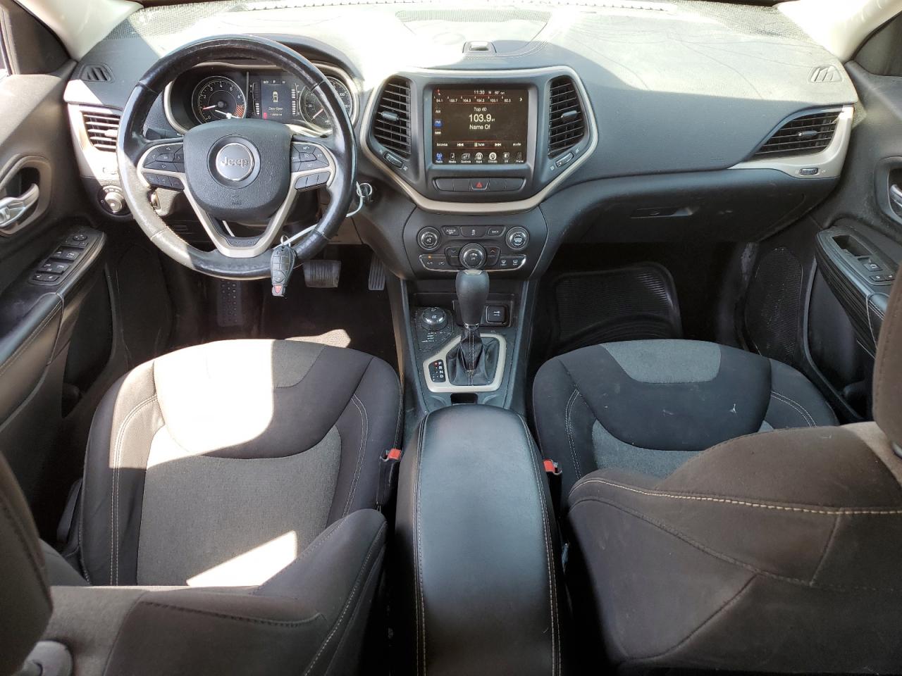 2014 Jeep Cherokee Latitude VIN: 1C4PJMCS0EW196493 Lot: 68338125