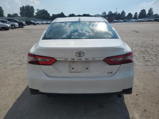  TOYOTA CAMRY 2020 Белы