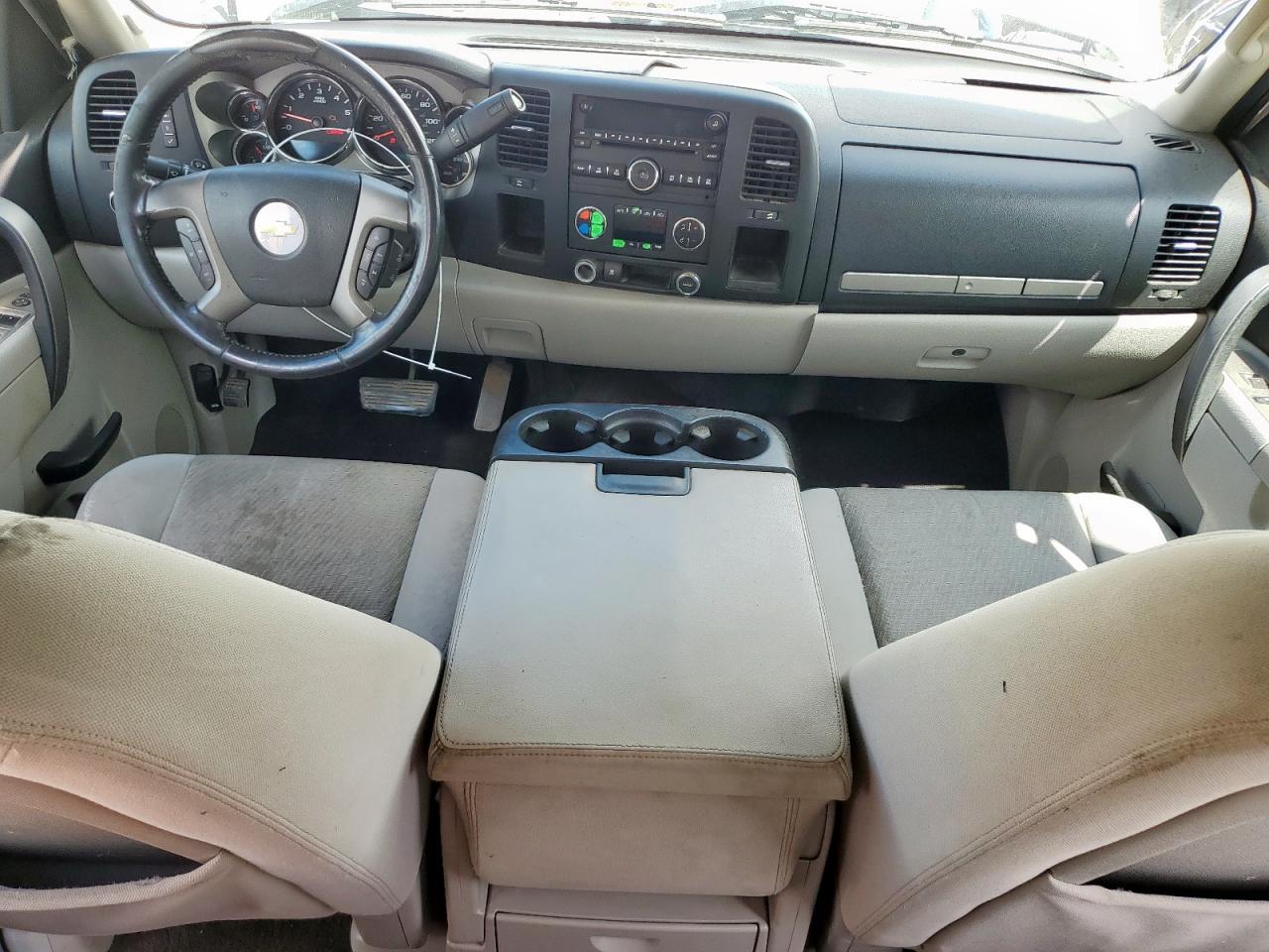 2011 Chevrolet Silverado C1500 Lt VIN: 1GCRCSE01BZ218630 Lot: 68778905