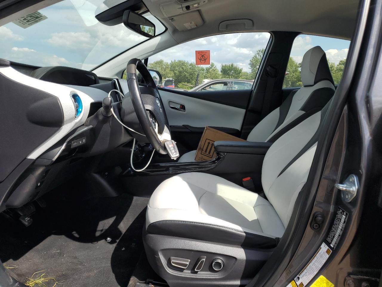 2017 Toyota Prius Prime VIN: JTDKARFP6H3042357 Lot: 69925975