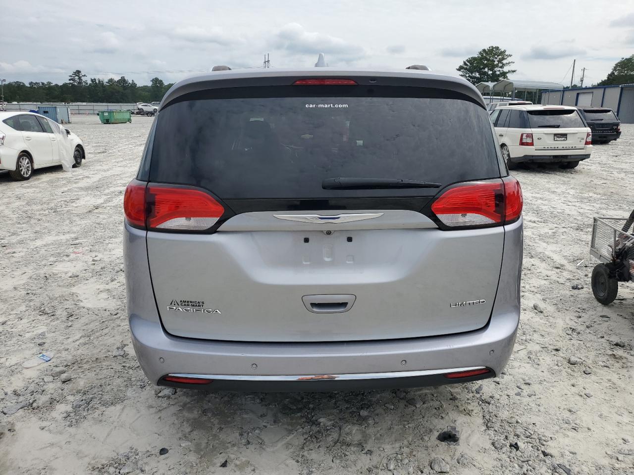 2017 Chrysler Pacifica Limited VIN: 2C4RC1GG0HR805411 Lot: 69963545