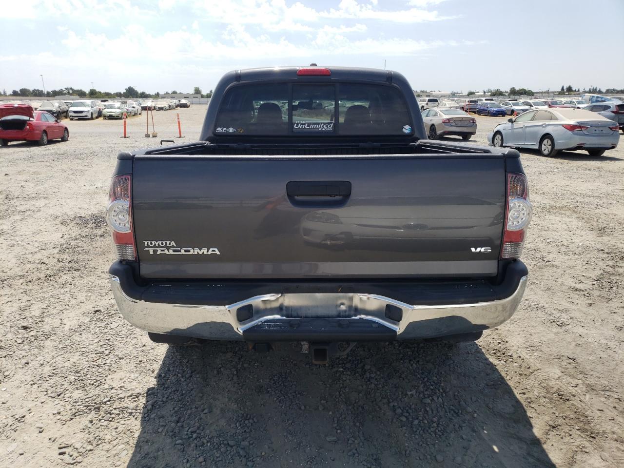 2011 Toyota Tacoma Double Cab VIN: 3TMLU4EN2BM076851 Lot: 70290185