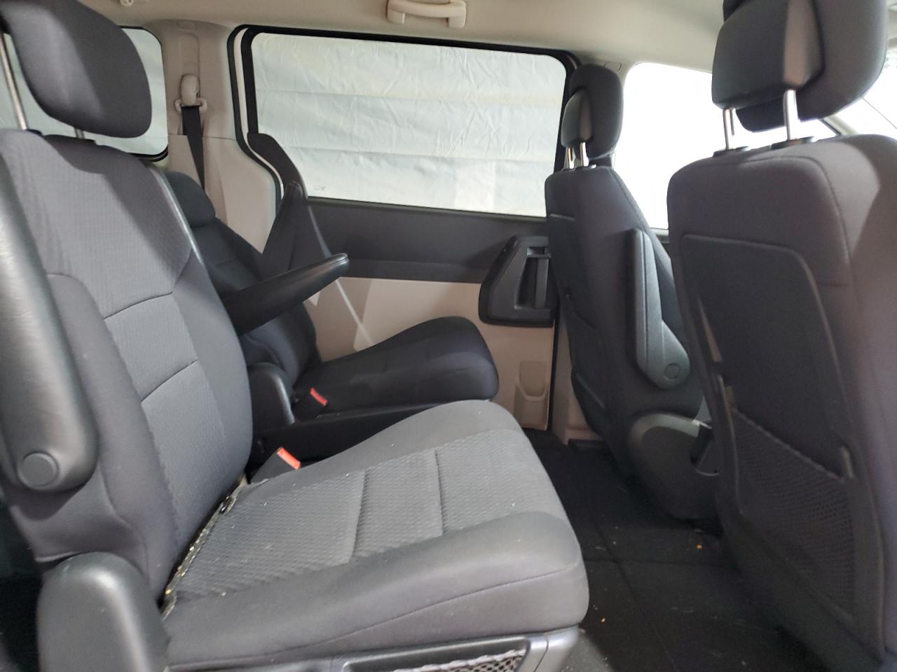 2010 Dodge Grand Caravan Sxt VIN: 2D4RN5D17AR499253 Lot: 69954035