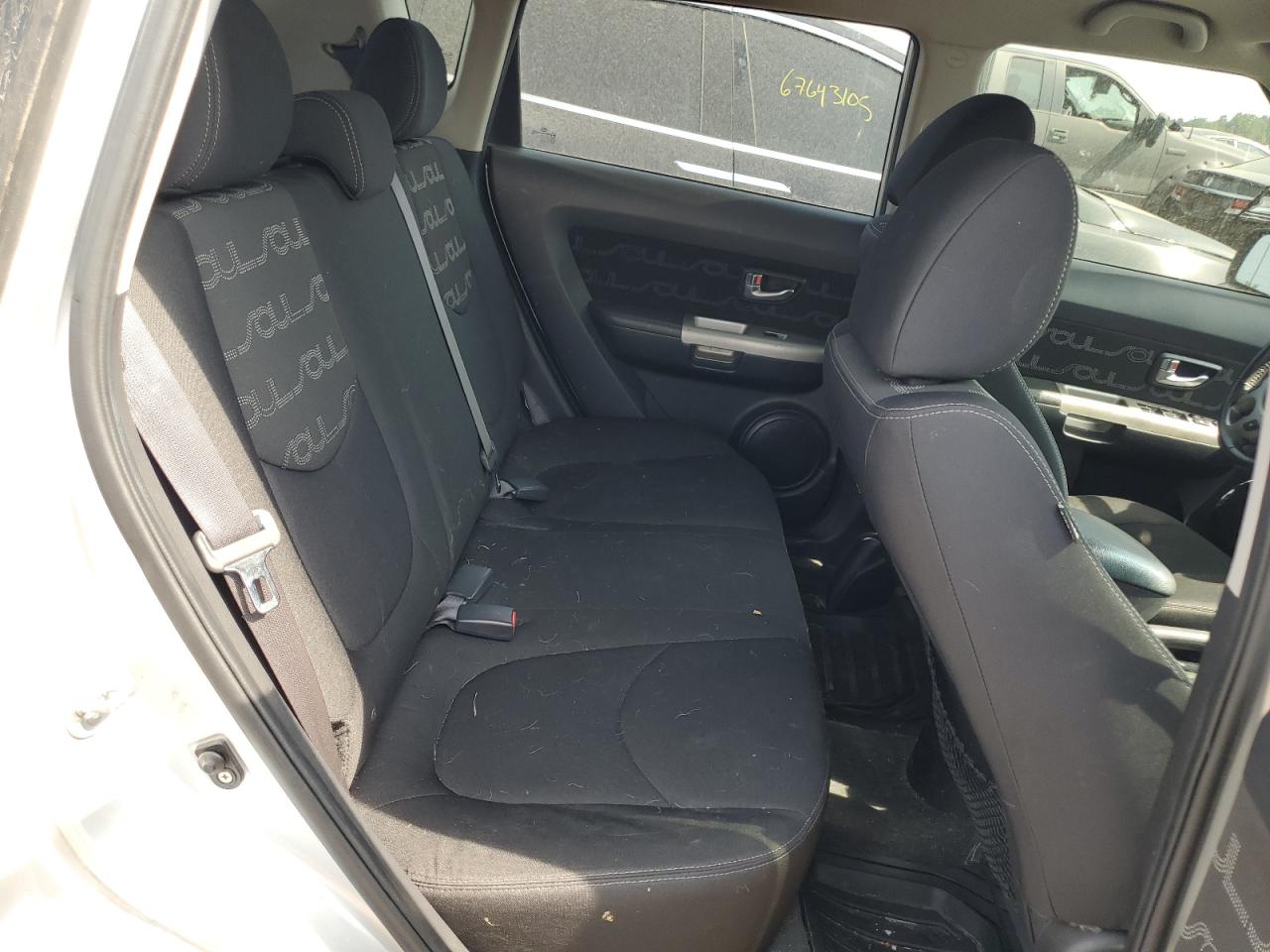 2012 Kia Soul + VIN: KNDJT2A63C7386130 Lot: 67460985