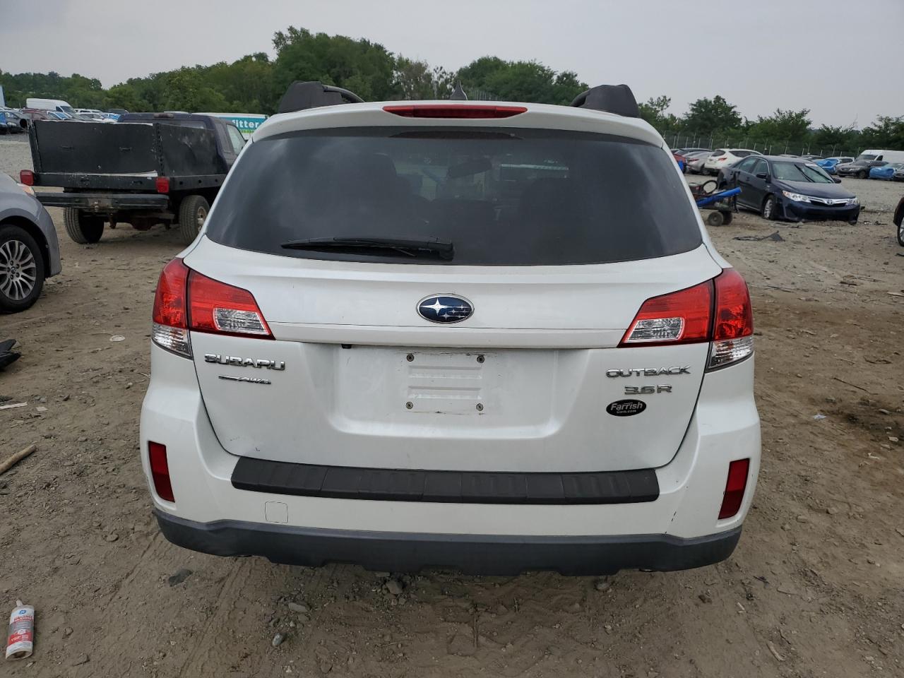 2011 Subaru Outback 3.6R Limited VIN: 4S4BRDKC6B2438957 Lot: 68131015