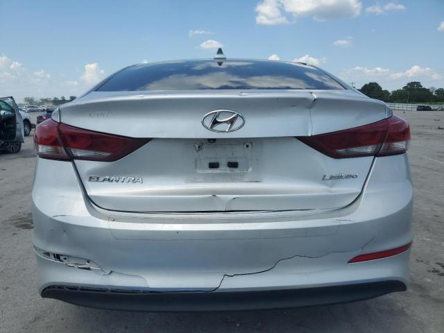 Sedans HYUNDAI ELANTRA 2017 Srebrny