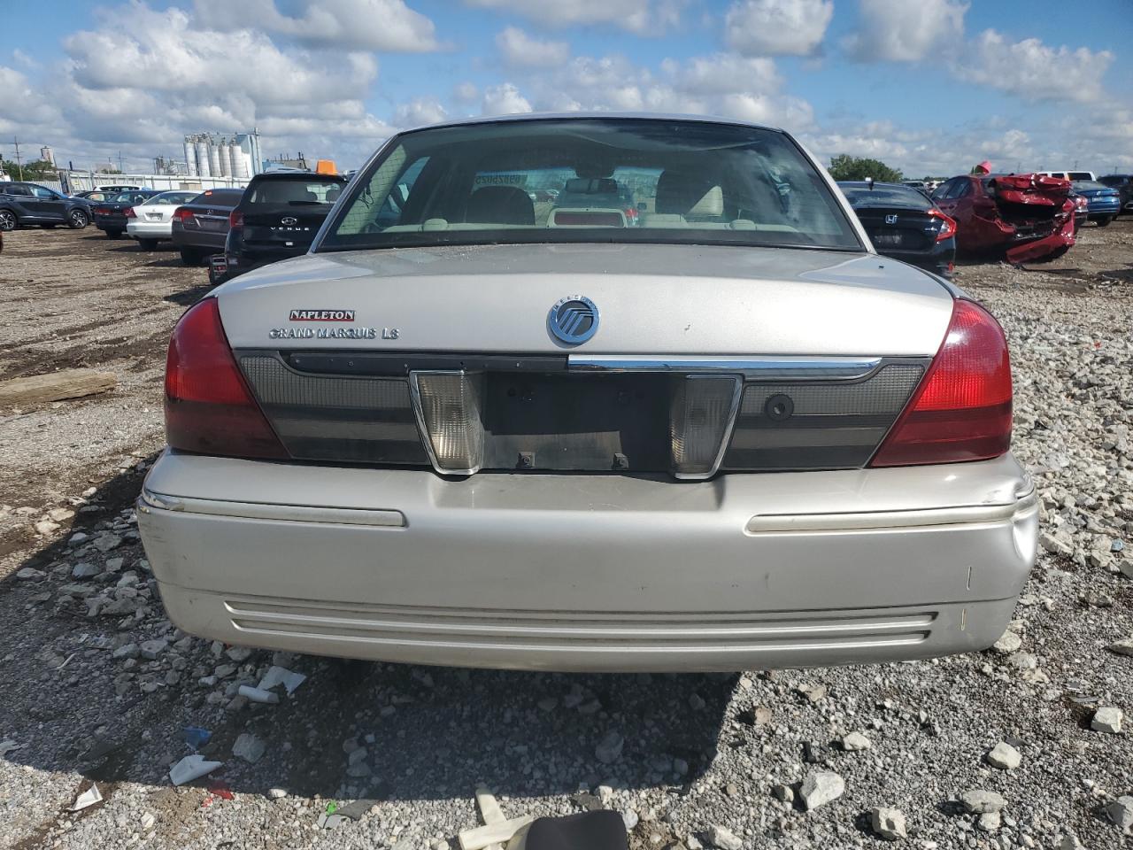 2008 Mercury Grand Marquis Ls VIN: 2MEFM75VX8X602749 Lot: 69825025