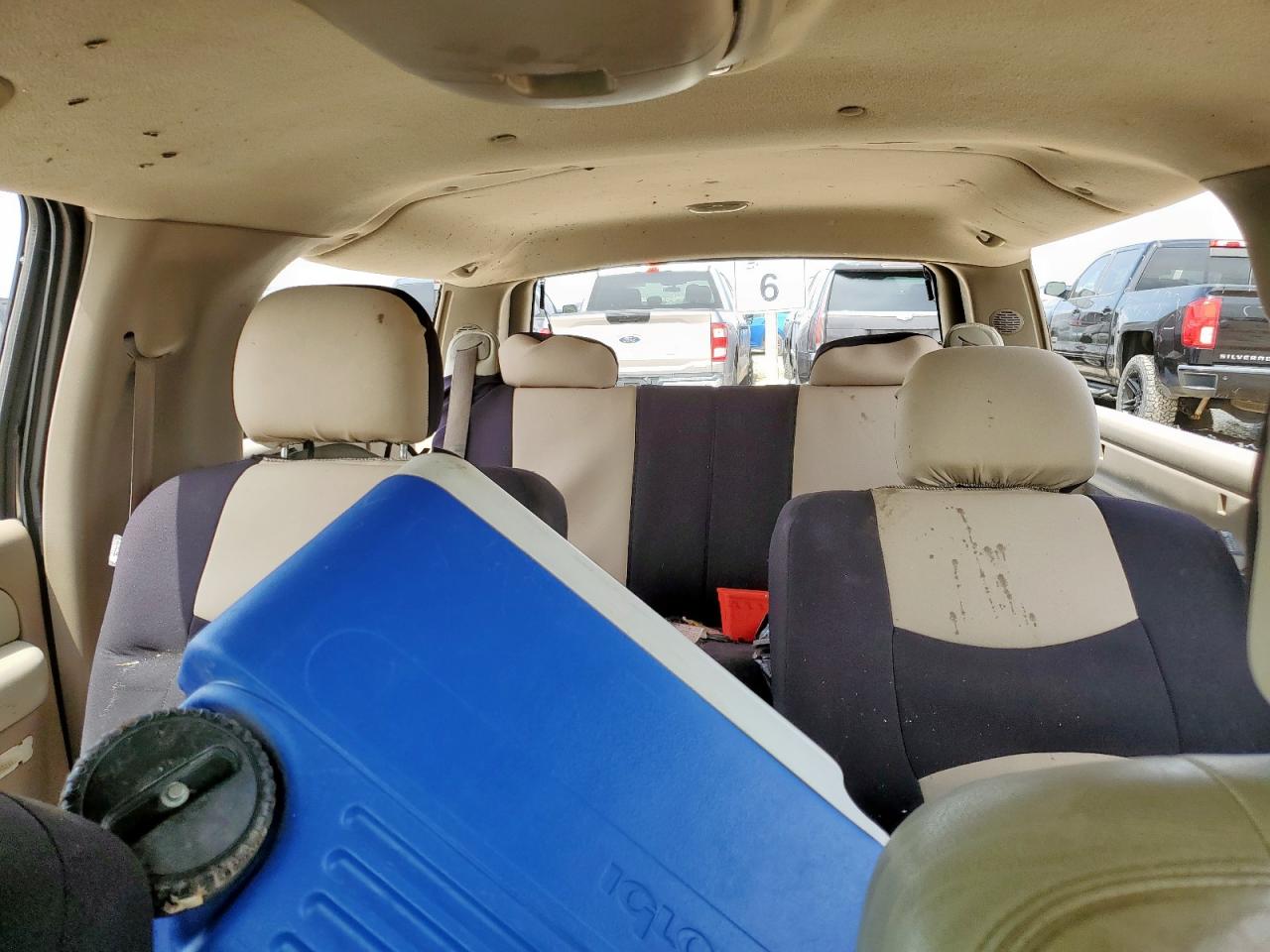 2003 Chevrolet Suburban C1500 VIN: 1GNEC16Z73J310466 Lot: 69365215