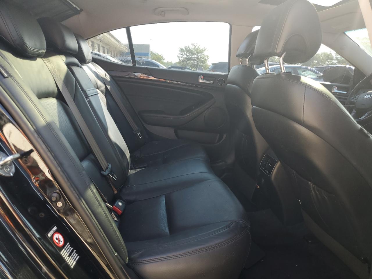 2015 Kia Cadenza Premium VIN: KNALN4D79F5188829 Lot: 68352075