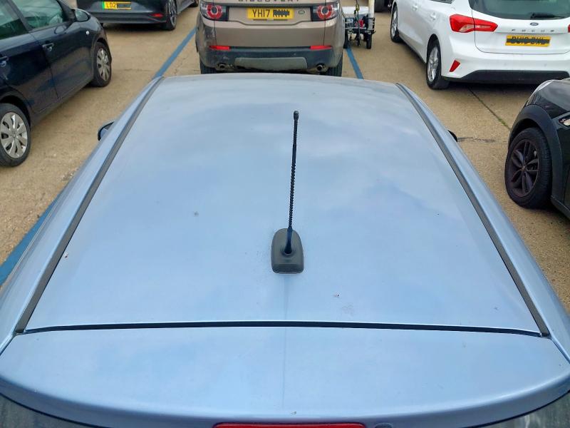 2016 TOYOTA YARIS ICON