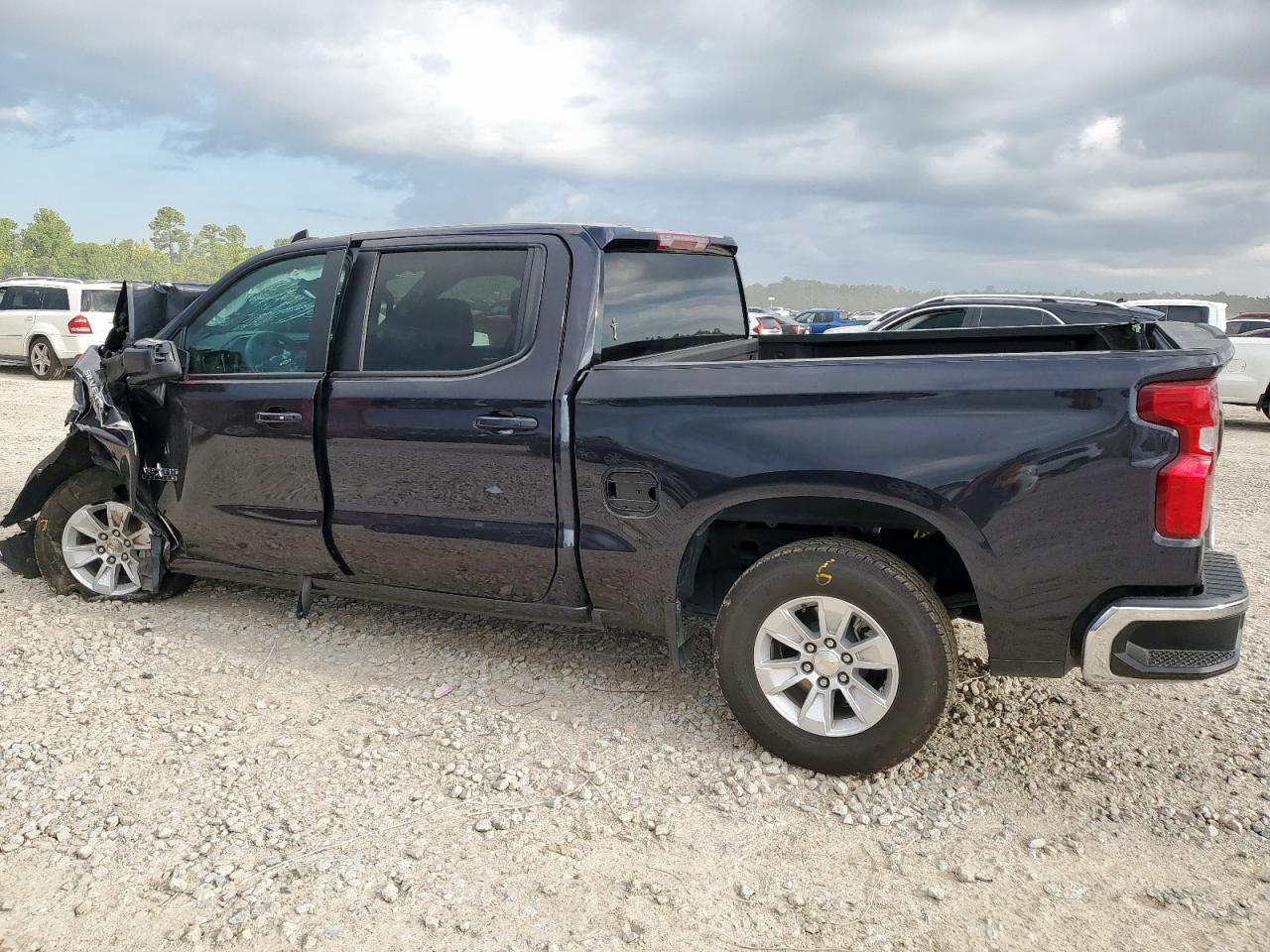 2024 Chevrolet Silverado C1500 Lt black null gas 2GCPACED2R1138715 photo #3