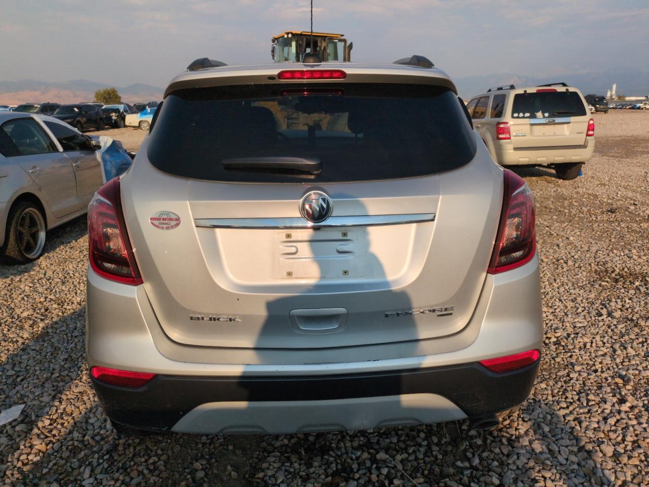 2018 Buick Encore Preferred VIN: KL4CJESB0JB531186 Lot: 70653125