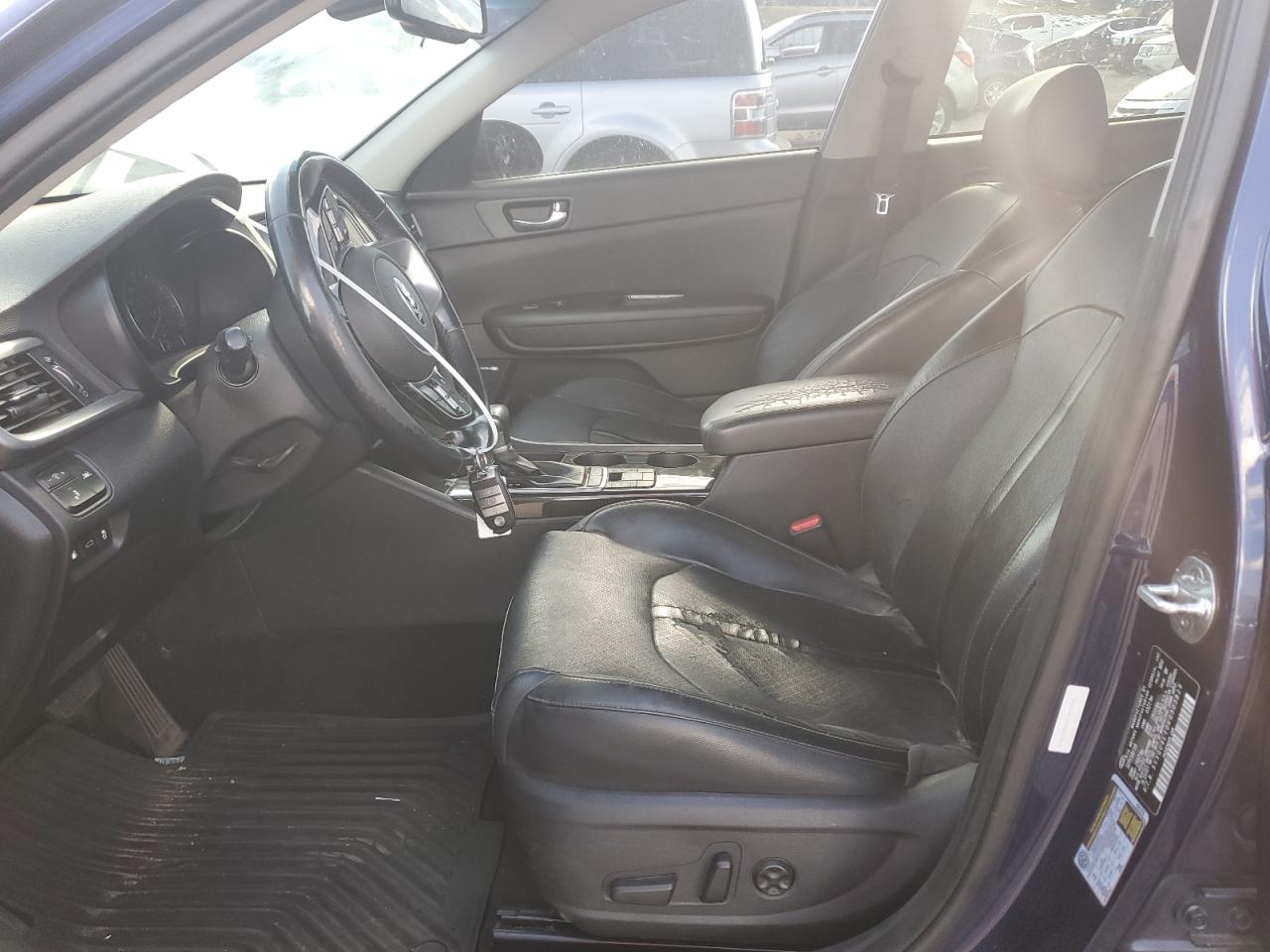 2019 Kia Optima Ex VIN: 5XXGU4L10KG303828 Lot: 69097545