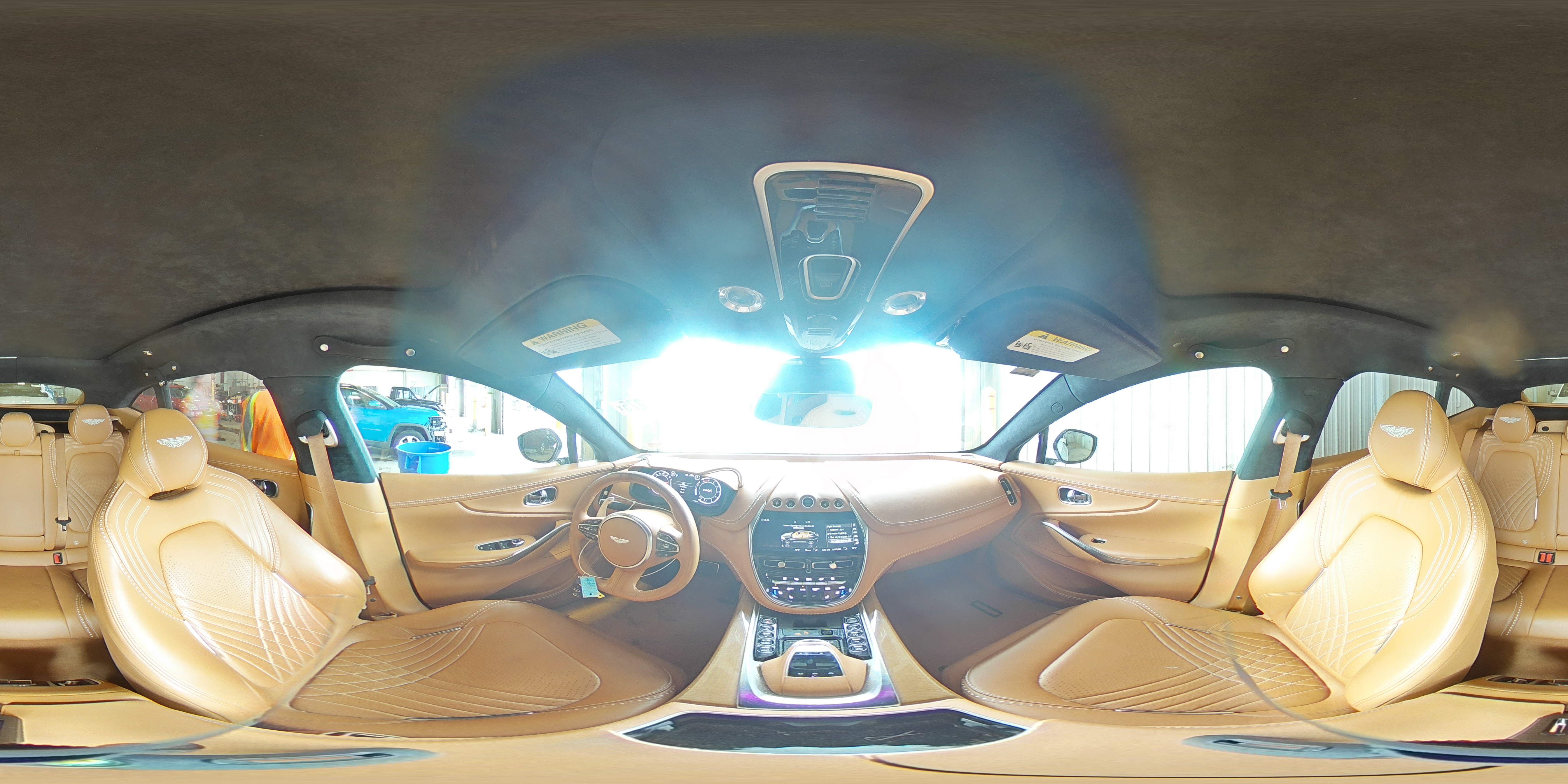 SCFVUJAW1MTV01147 2021 Aston Martin Dbx