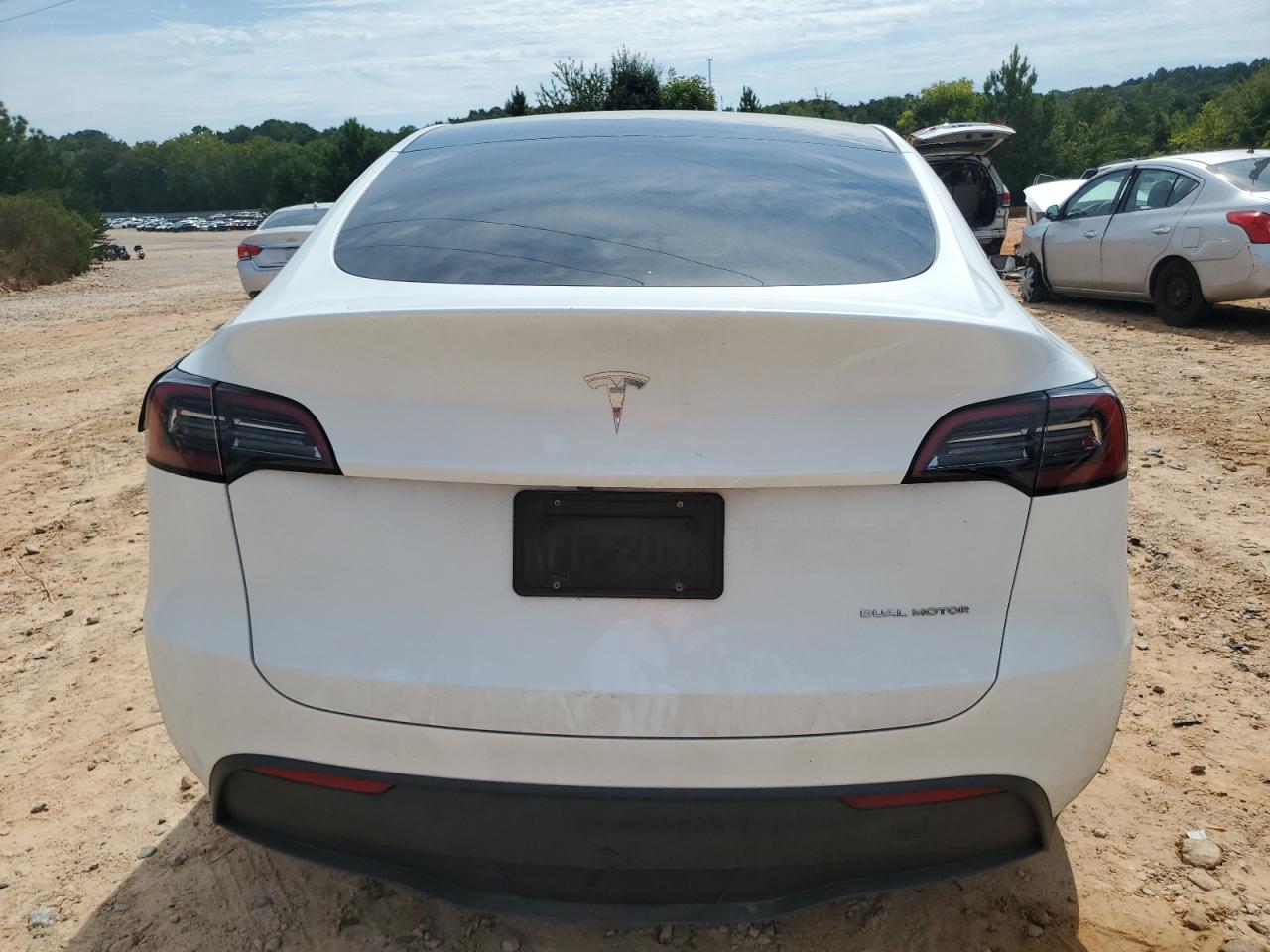 2023 Tesla Model Y VIN: 7SAYGDEE7PA061402 Lot: 70307765