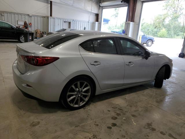  MAZDA 3 2018 Srebrny
