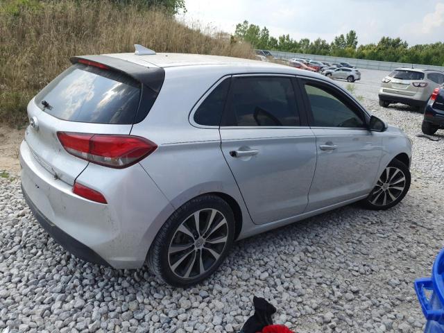  HYUNDAI ELANTRA 2018 Серебристый