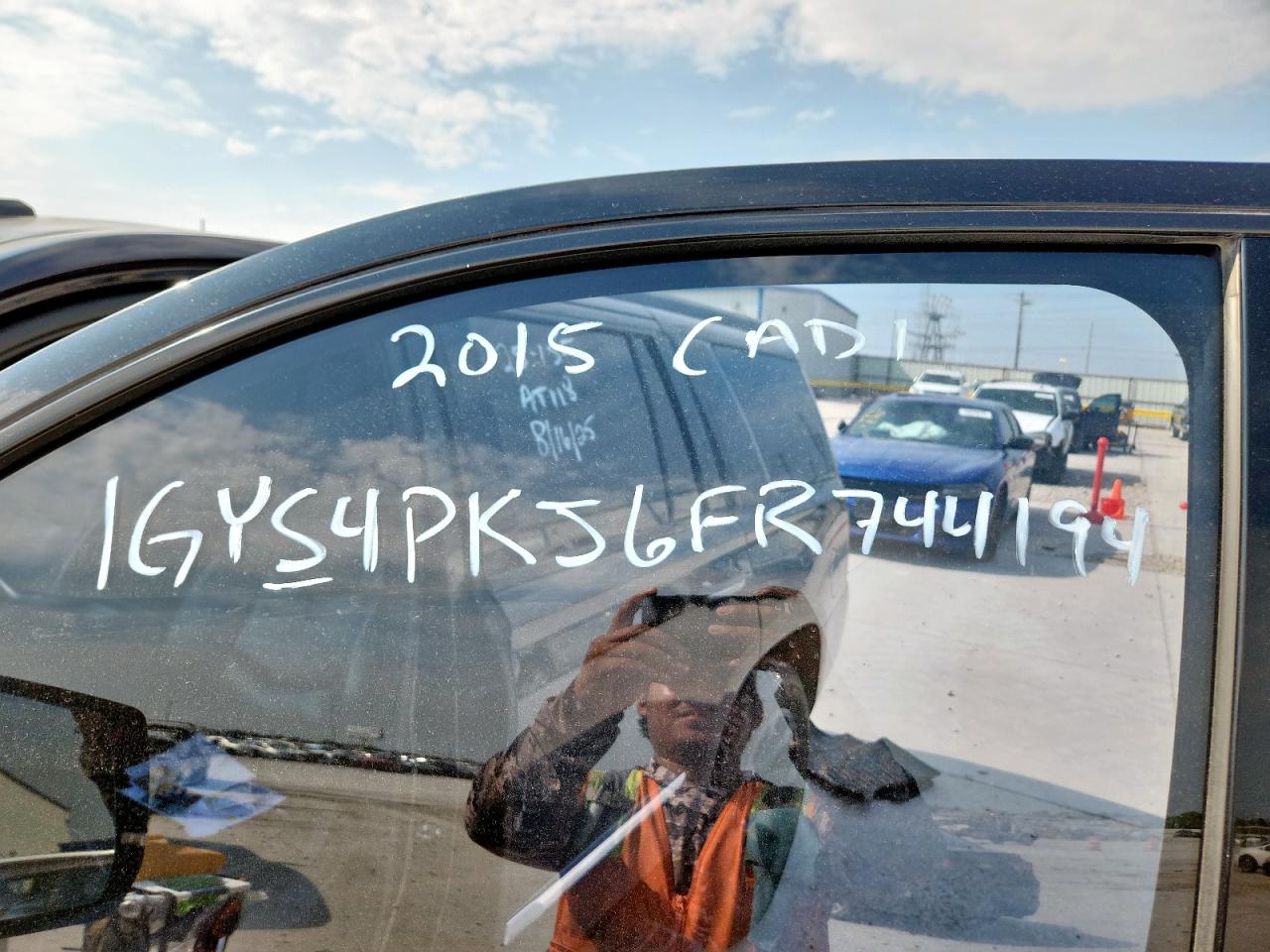 2015 Cadillac Escalade Platinum VIN: 1GYS4PKJ6FR744194 Lot: 69776965