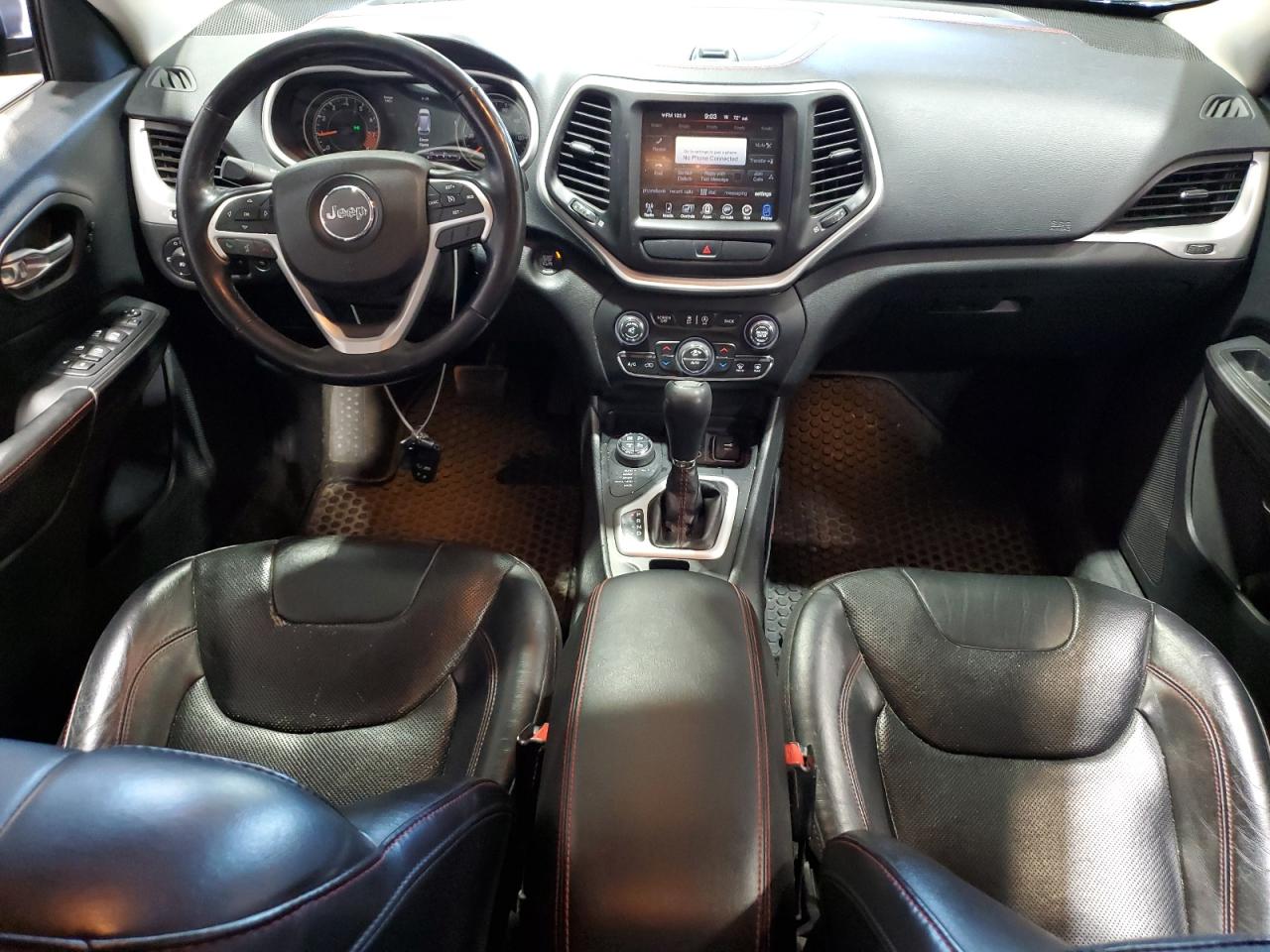 2015 Jeep Cherokee Trailhawk VIN: 1C4PJMBSXFW727704 Lot: 67669825