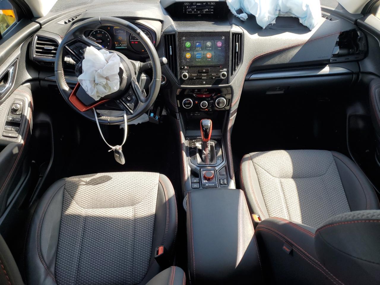 2022 Subaru Forester Sport VIN: JF2SKAJC9NH437653 Lot: 70527255